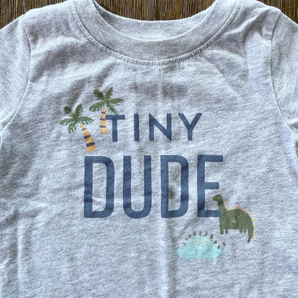 4/$20 Jumping beans tee shirt 9 months - Picture 3 of 5